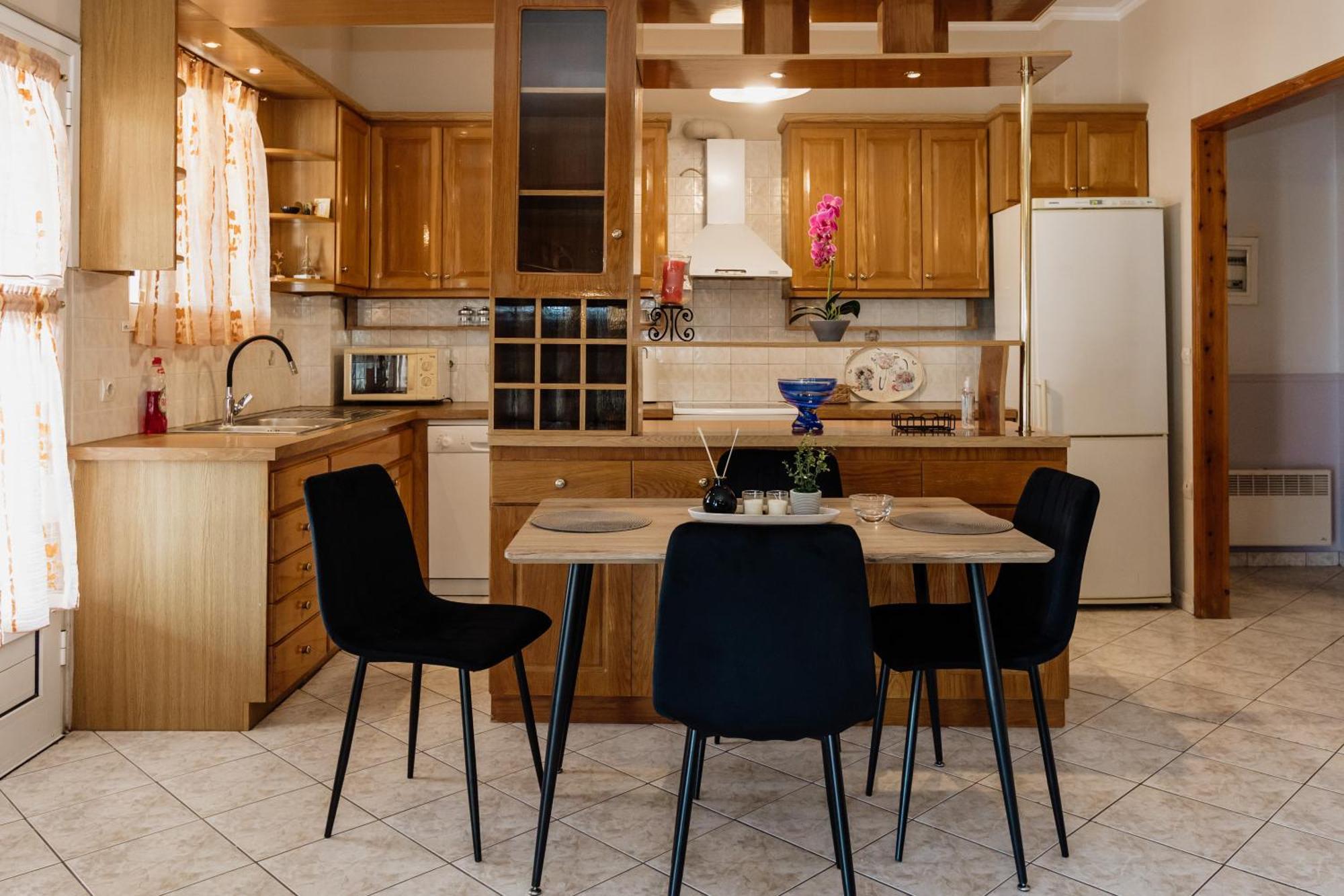 Anna House Apartment Kalamata Bagian luar foto